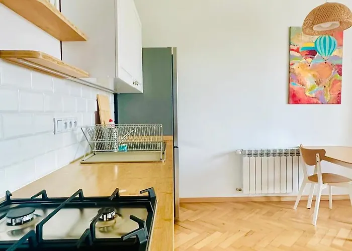 Green&comfy Zoliborz 公寓